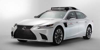Lexus анонсировала выпуск нового беспилотного автомобиля