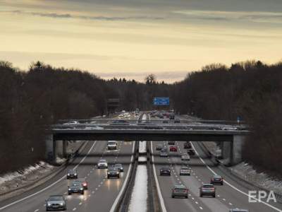 Европарламент принял новые нормы по выбросу газов для автомобилей