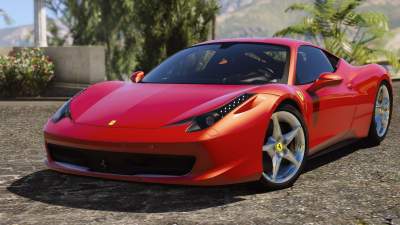 Ferrari показала в действии новый 458 Italia