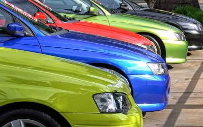 Названы самые популярные цвета украинских автомобилистов