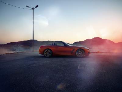 В Сети появились снимки BMW Z4 нового поколения