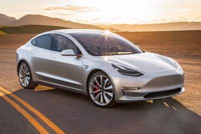 В Tesla возникли сложности с производством Model 3