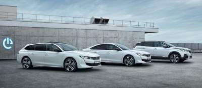 Peugeot представил две модели, заряжаемые от розетки