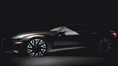 Audi анонсировала электроседан, заряжающийся за 12 минут