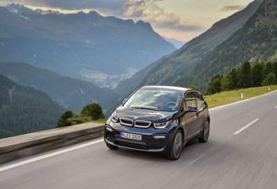 BMW будет перерабатывать батареи от электромобилей