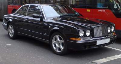 В Украине видели редкий Bentley Continental