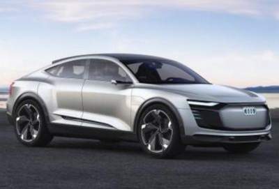 Audi анонсировала выпуск 12 моделей электромобилей