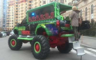 В Киеве видели пикап Monster Truck