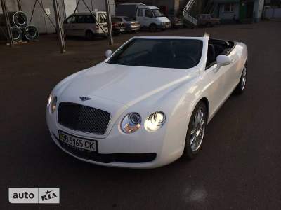 В Сети показали украинские подделки Rolls-Royce и Bentley