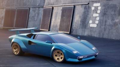 Дизайнер добавил современности легендарной модели Lamborghini
