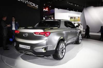 Hyundai рассекретила дизайн нового пикапа Santa Cruz