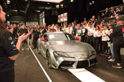 Первую Toyota Supra 2020 оценили в десятки раз дороже базового спорткара