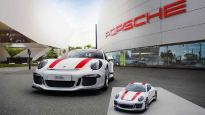 Porsche создала популярную модель в виде объемного пазла