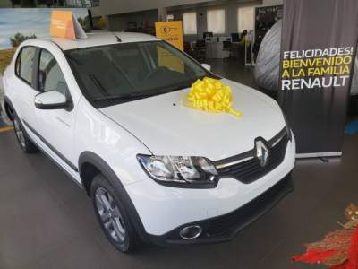 Renault презентовала «внедорожный» Logan