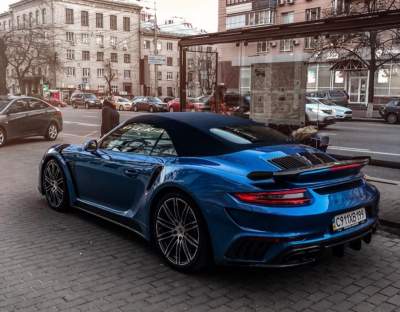 В Киеве видели Porsche 911 от TopCar
