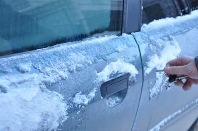 Эти советы помогут минимизировать вред снега для автомобиля