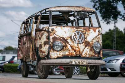 В Германии нашли редкий VW Transporter 50-х годов