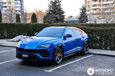 В Киеве видели редкий Lamborghini Urus