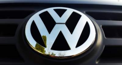 Кабриолет VolkswagenT-Roc видели на тестах