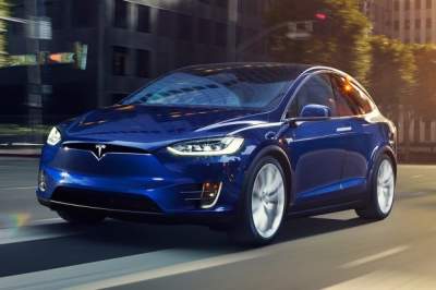 Электрокары Tesla станут значительно дешевле