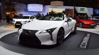 Lexus представил концепт нового кабриолета
